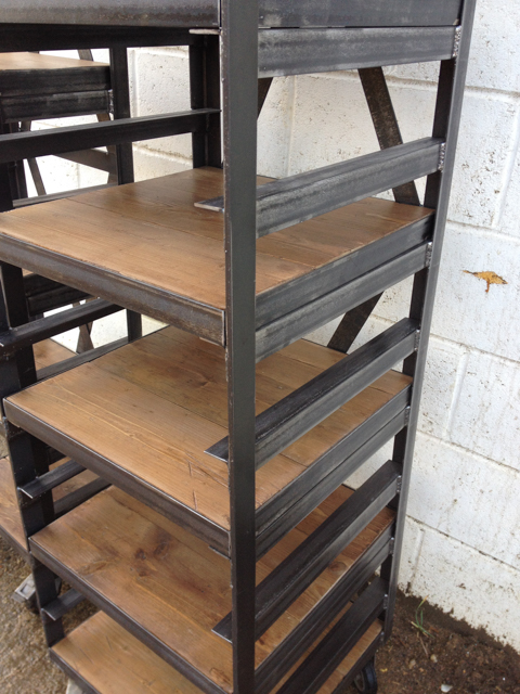 horace bar stool detail